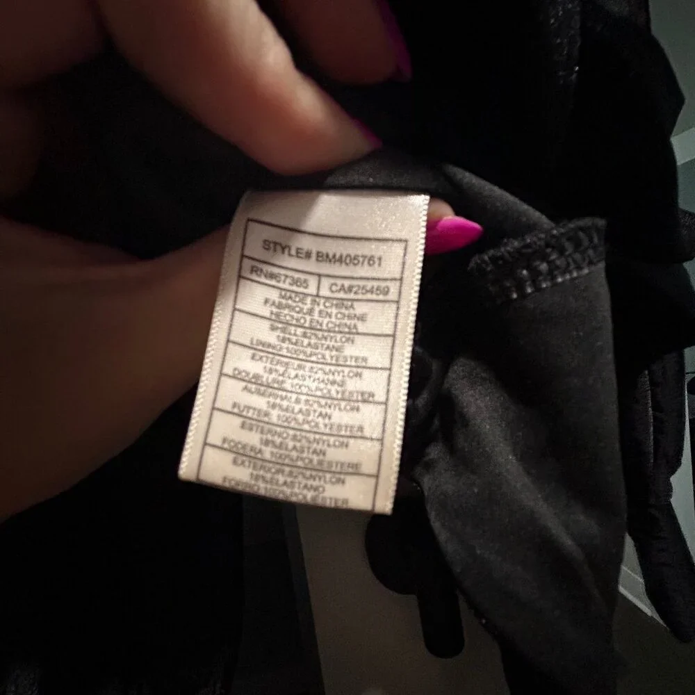 Steve Madden Long Sleeve Black V-Neck Body Suit Size Large - Picture 5 of 6